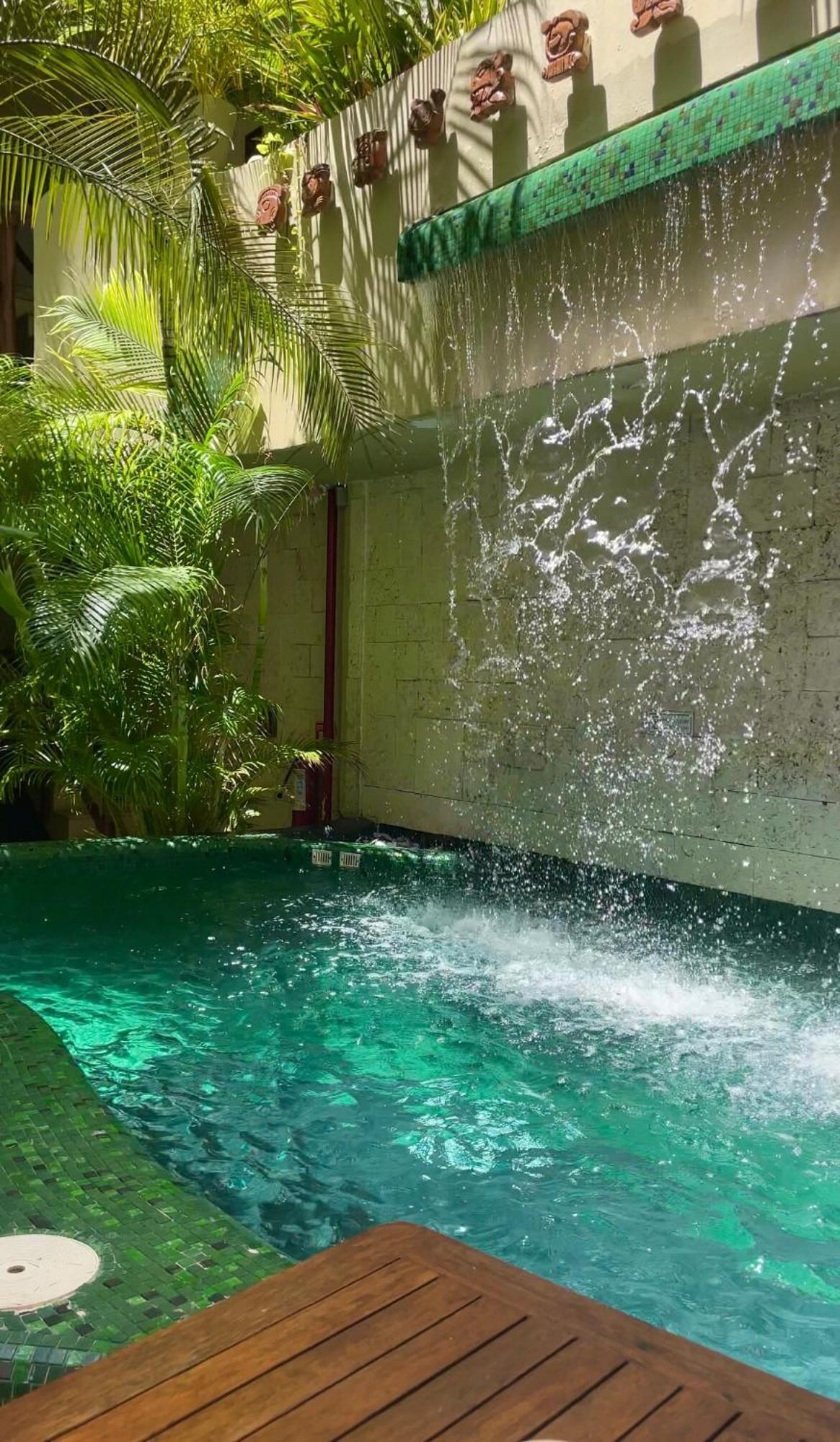 Apartment 2br Kobah 1 Block To & 5th Pool Gym