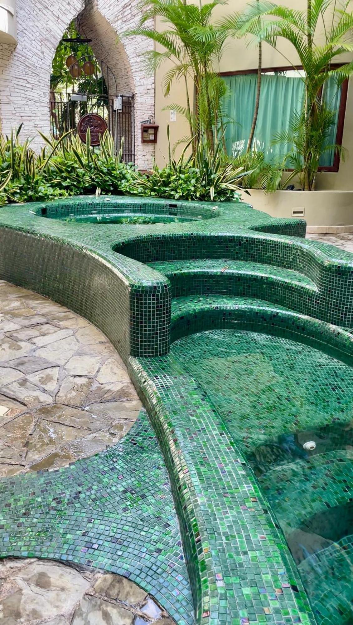 2br Kobah 1 Block To & 5th Pool Gym *