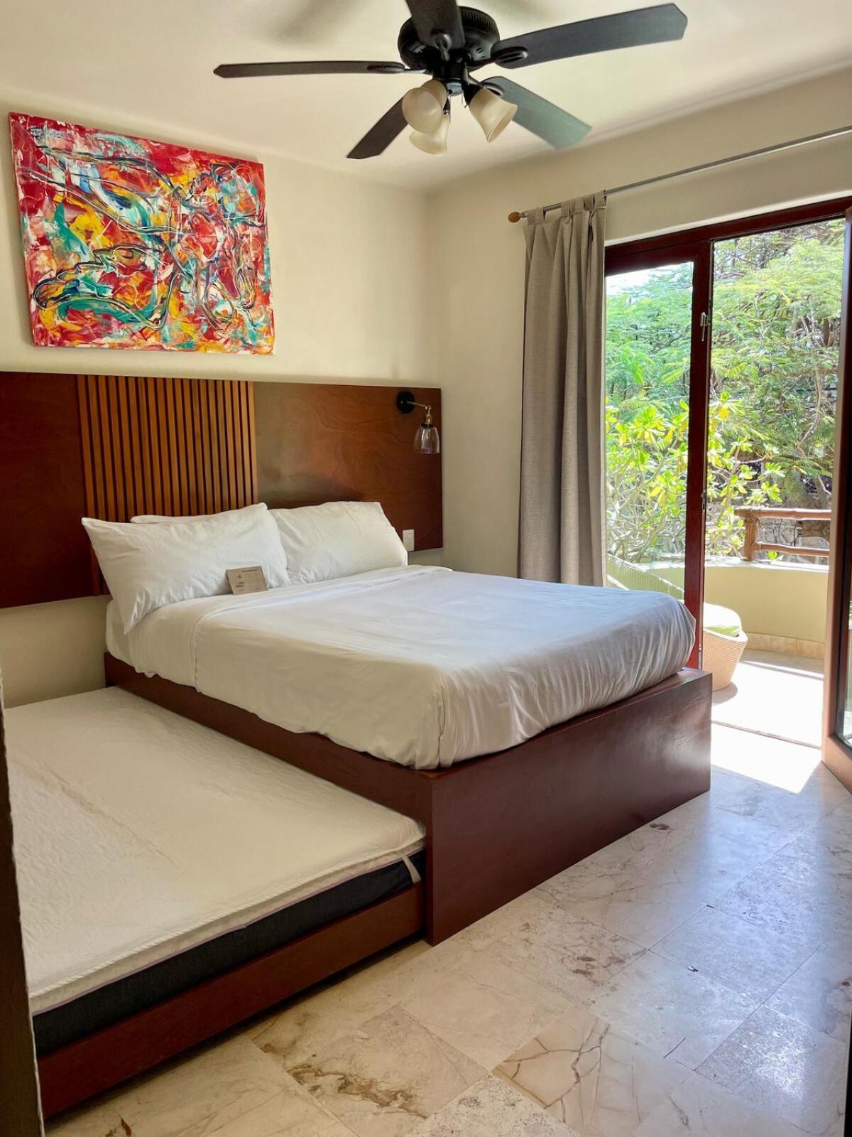 2br Kobah 1 Block To & 5th Pool Gym